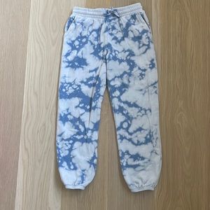 Z supply blue/white tie-dye, sweatpants girls size medium, 10/12